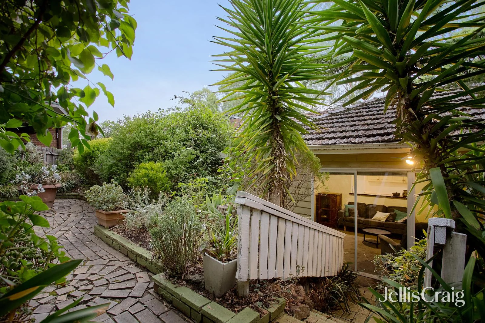 Additional image 10 of 208 Rattray Road, Montmorency VIC 3094