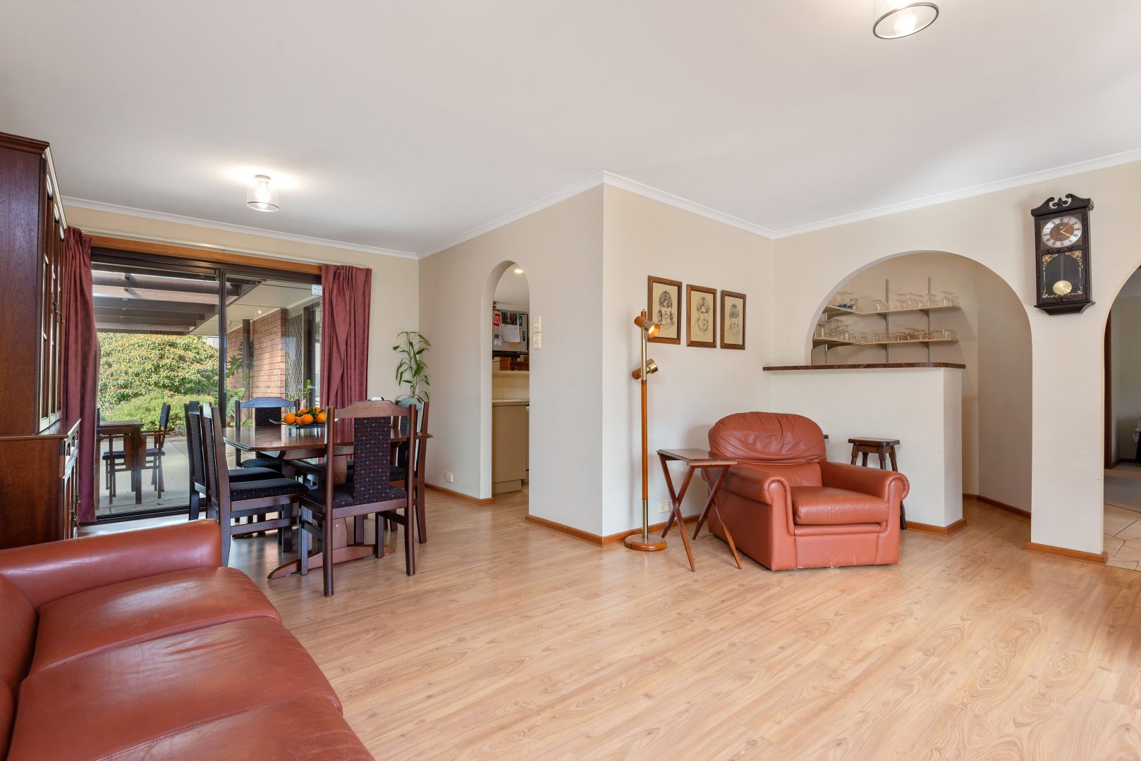 24 Horndale Drive, Happy Valley SA 5159, Image 2