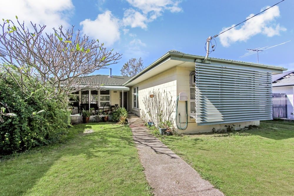 36 Old Logan Road, Gailes QLD 4300, Image 1