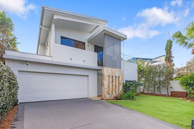 7 Seabeach Avenue Mermaid Beach 4218 - Image 4