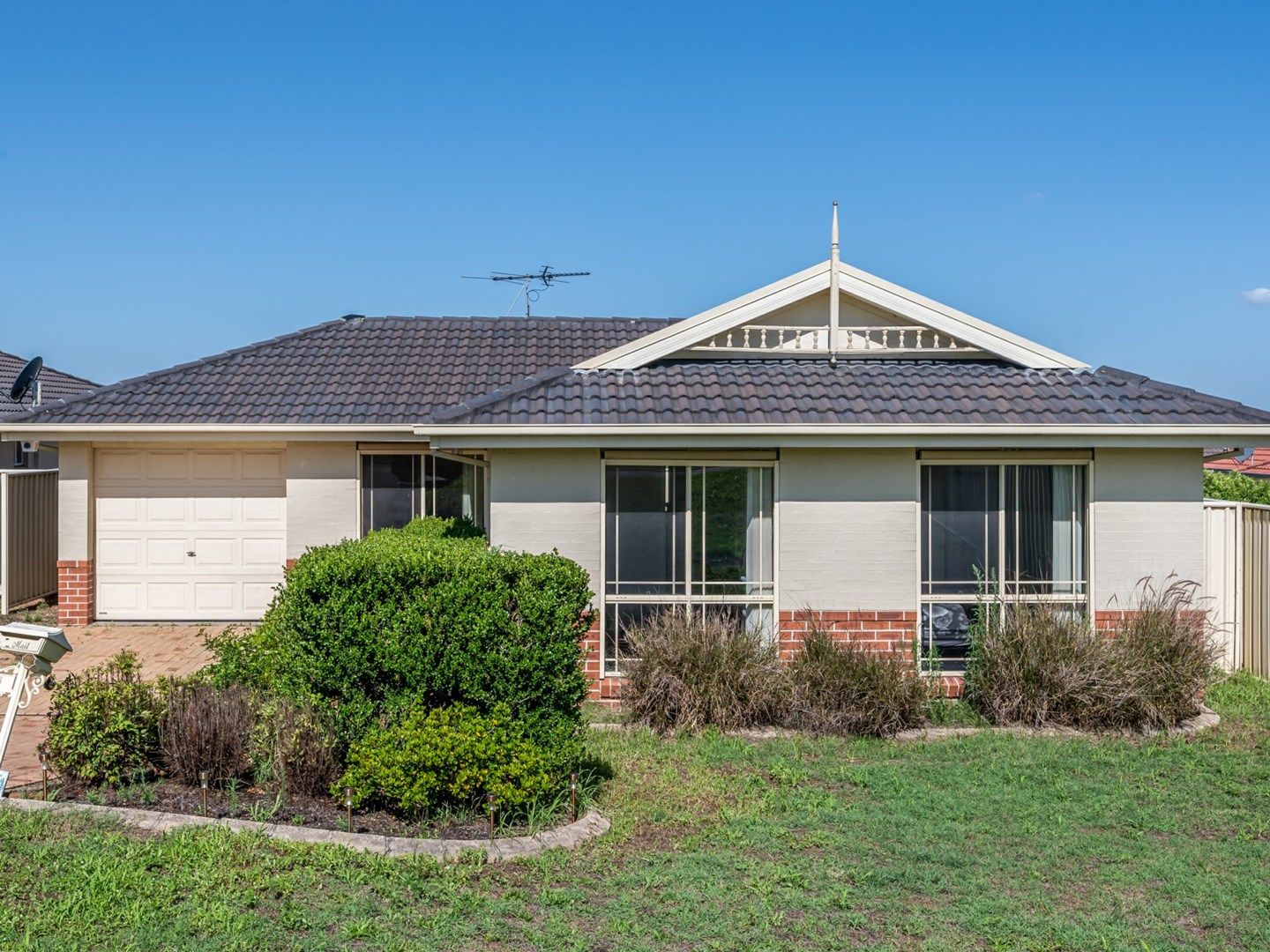 4 Binet Close, Thornton NSW 2322, Image 0