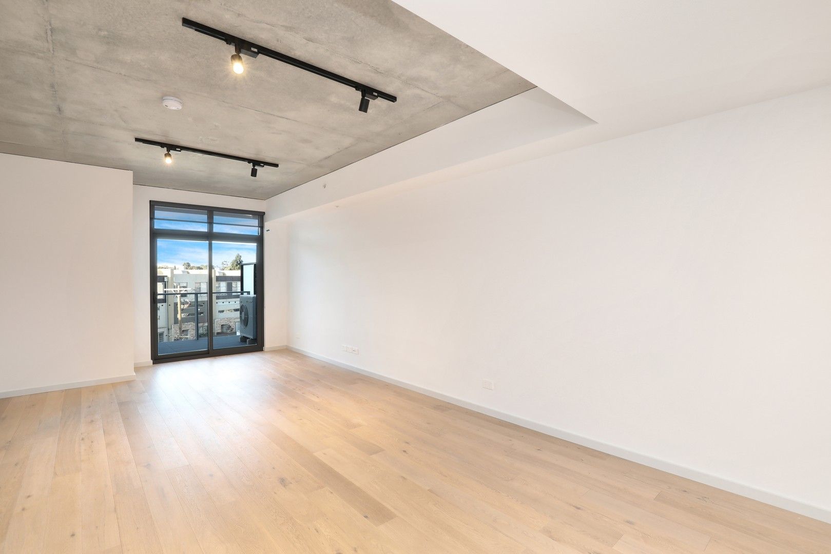1 bedrooms Apartment / Unit / Flat in 344/77 Hobsons Rd KENSINGTON VIC, 3031