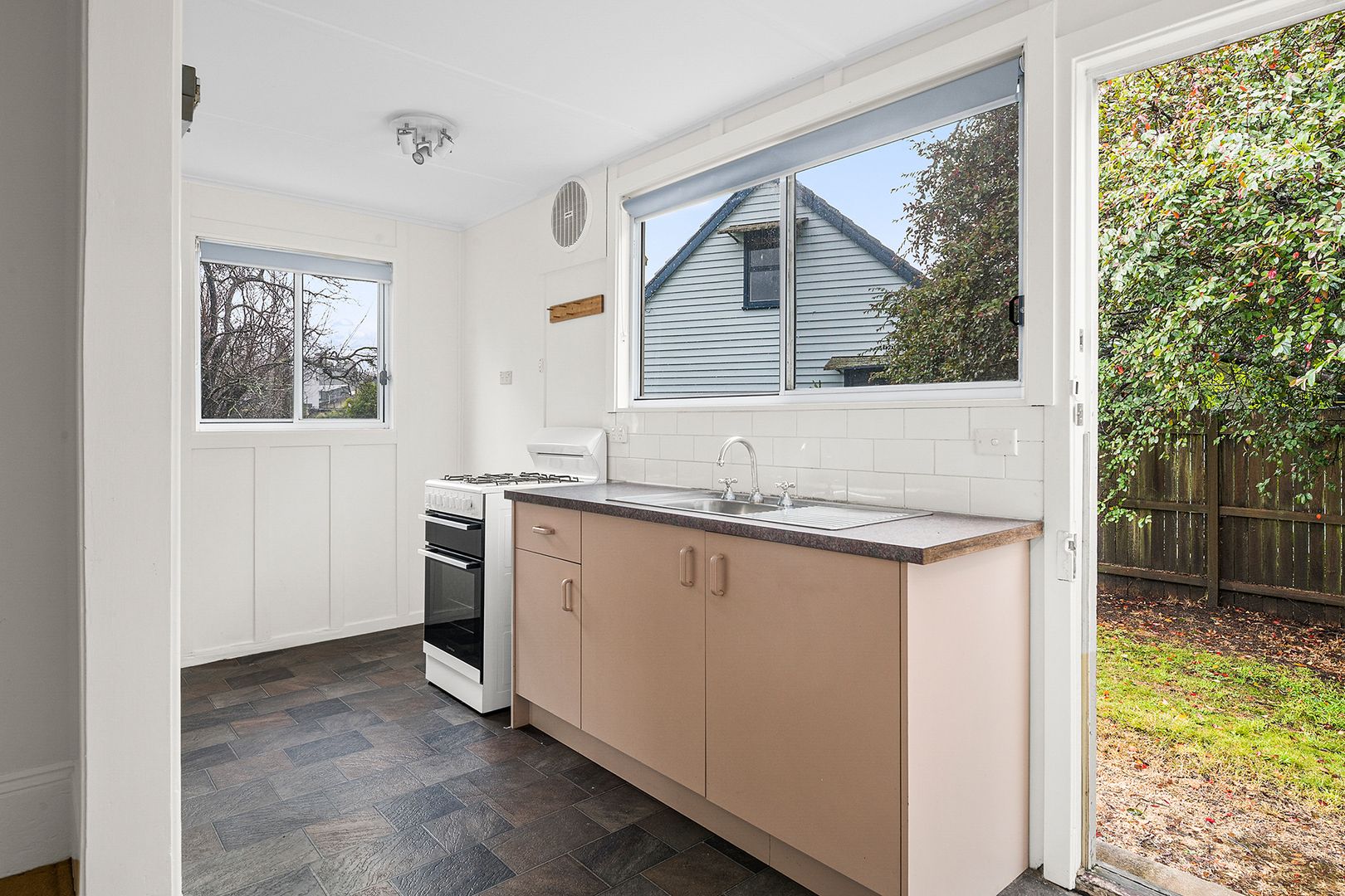 2/42 Old Hume Highway, Mittagong NSW 2575 Apartment For Rent Domain