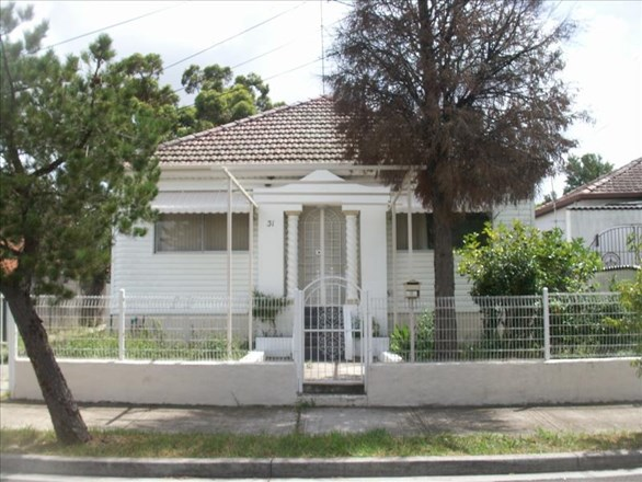 31 Kent Street, Regents Park NSW 2143