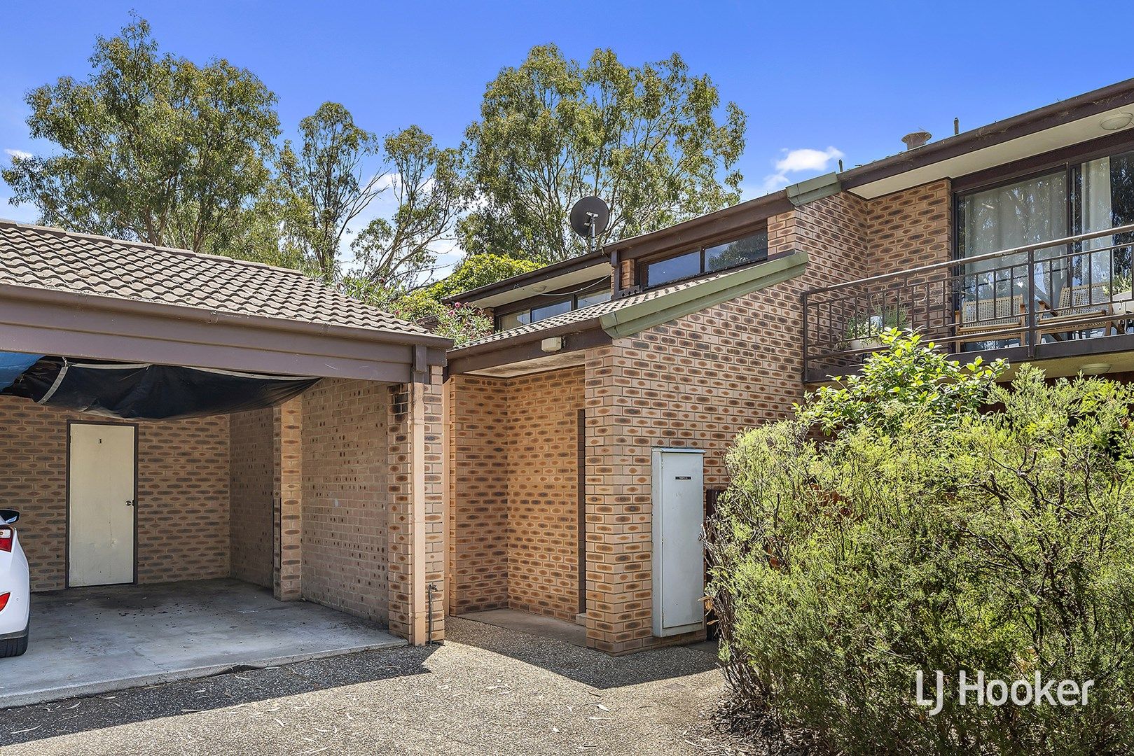 2 bedrooms Apartment / Unit / Flat in 1/31 Moulden Court BELCONNEN ACT, 2617