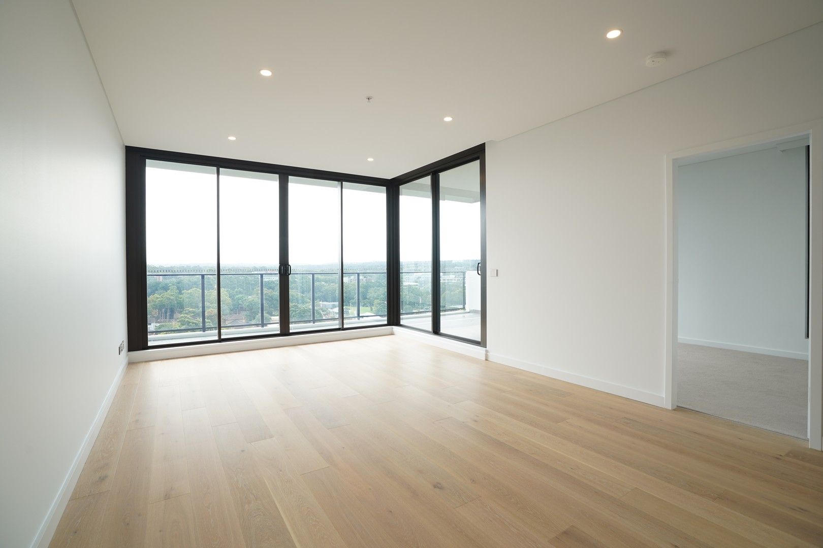 2 bedrooms Apartment / Unit / Flat in B1808/82 Waterloo MACQUARIE PARK NSW, 2113