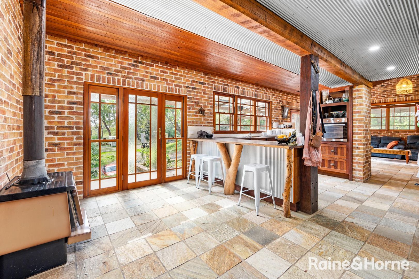 644 Marsh Road, Bobs Farm NSW 2316, Image 2