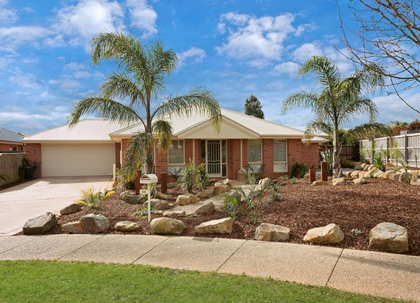 23 Holmwood Crescent, Doreen VIC 3754