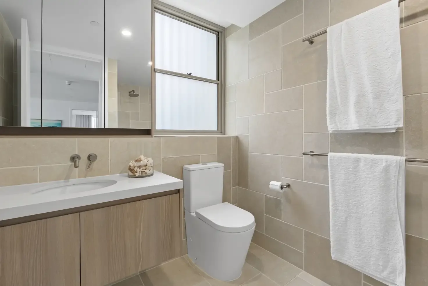 Additional image 19 of 103/2C Twenty Seventh Avenue, Palm Beach QLD 4221