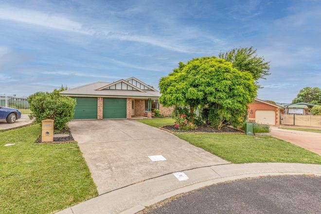 Picture of 17 Peacock Street, EGLINTON NSW 2795