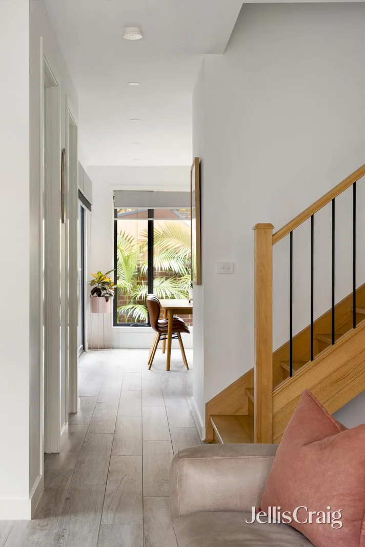 Additional image 5 of 2/24 Alfred Street, Heidelberg Heights VIC 3081