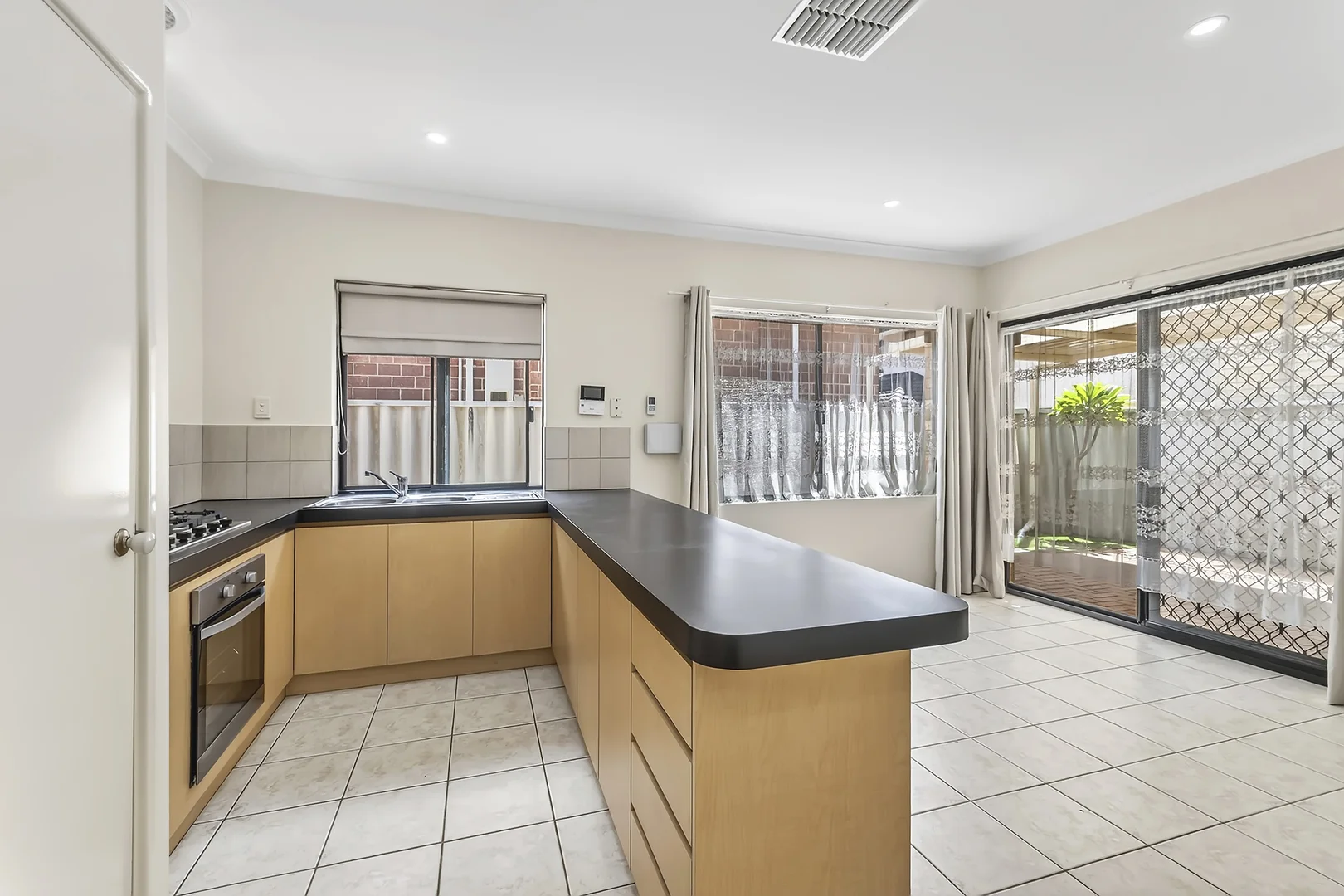 Additional image 9 of 4/31 Stannard Street, Bentley WA 6102