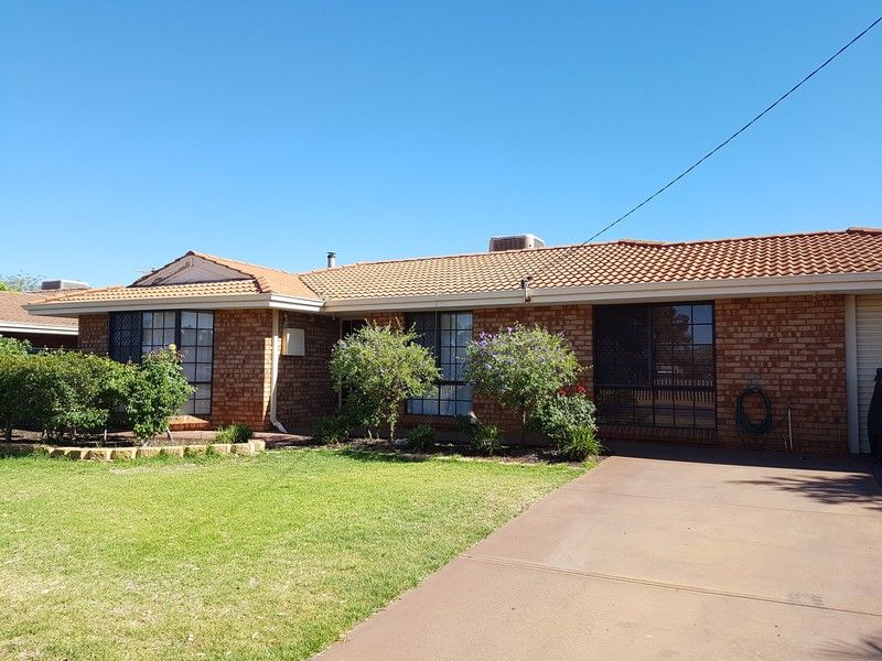 3 bedrooms House in 44 Hampden Street SOUTH KALGOORLIE WA, 6430