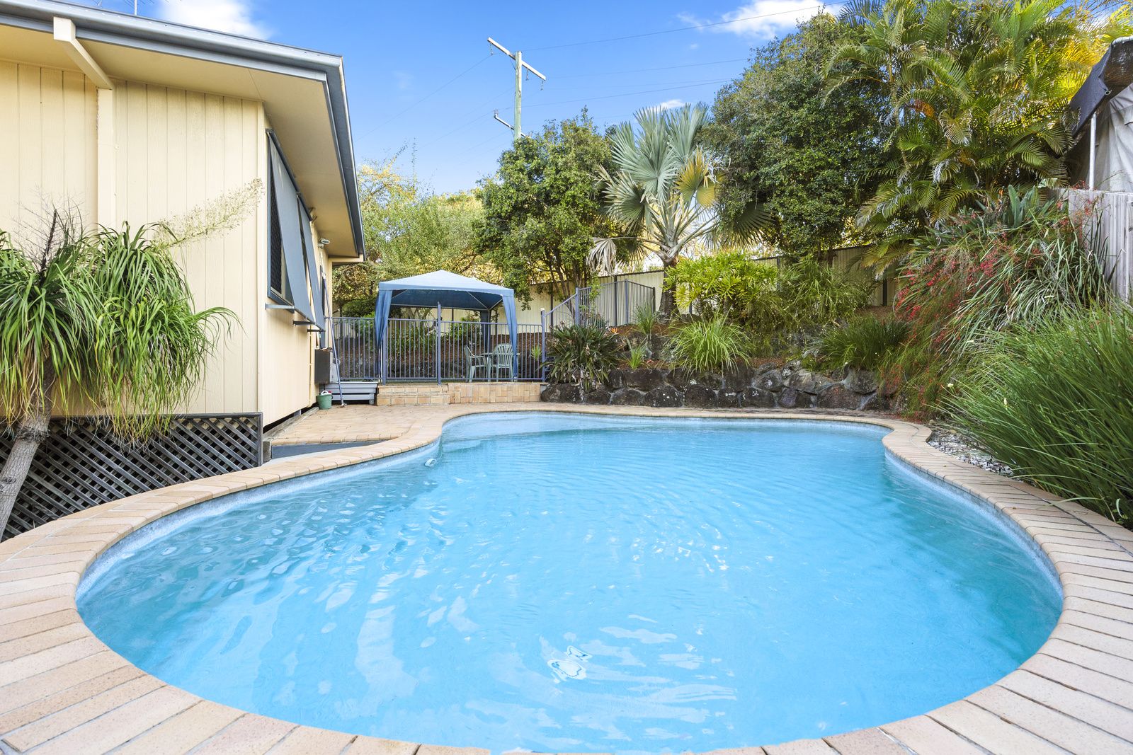 20 Correa Court, Elanora QLD 4221, Image 2