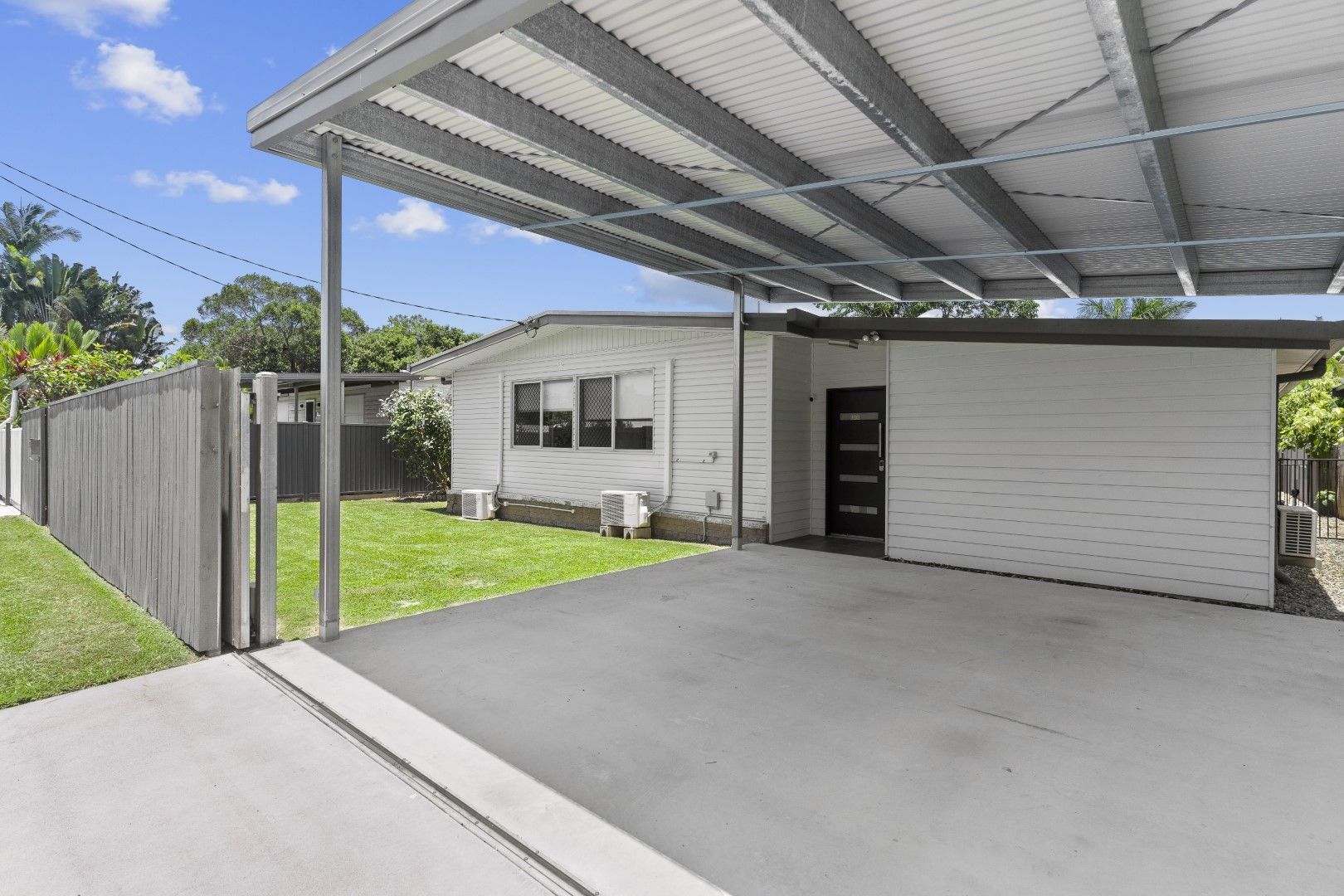 25 Cassia Street, Edge Hill QLD 4870, Image 2