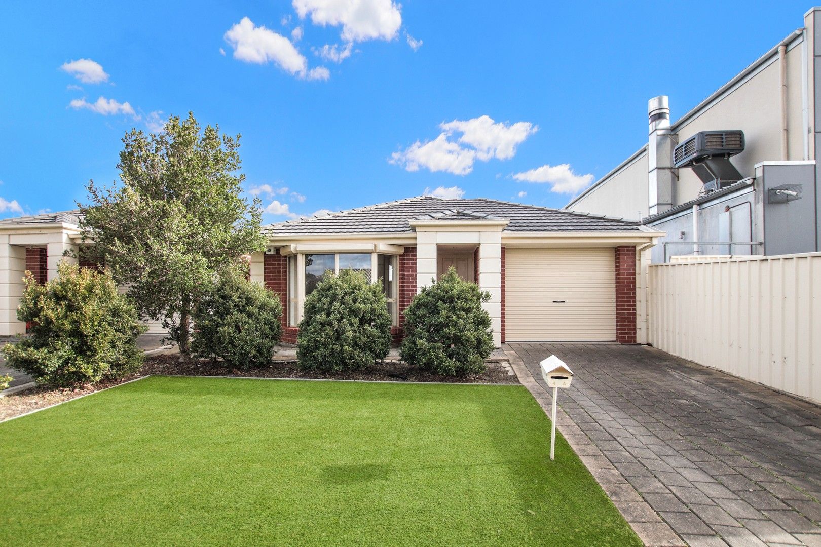 3 bedrooms House in 4A Louis Crescent NEWTON SA, 5074