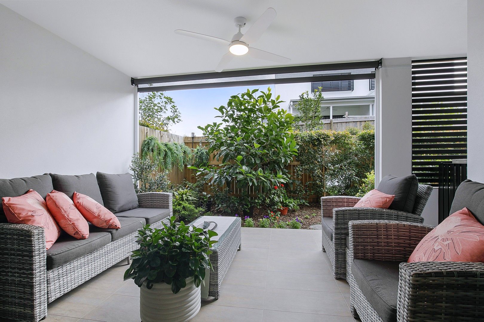 4/100 Dickenson Street, Carina QLD 4152, Image 0