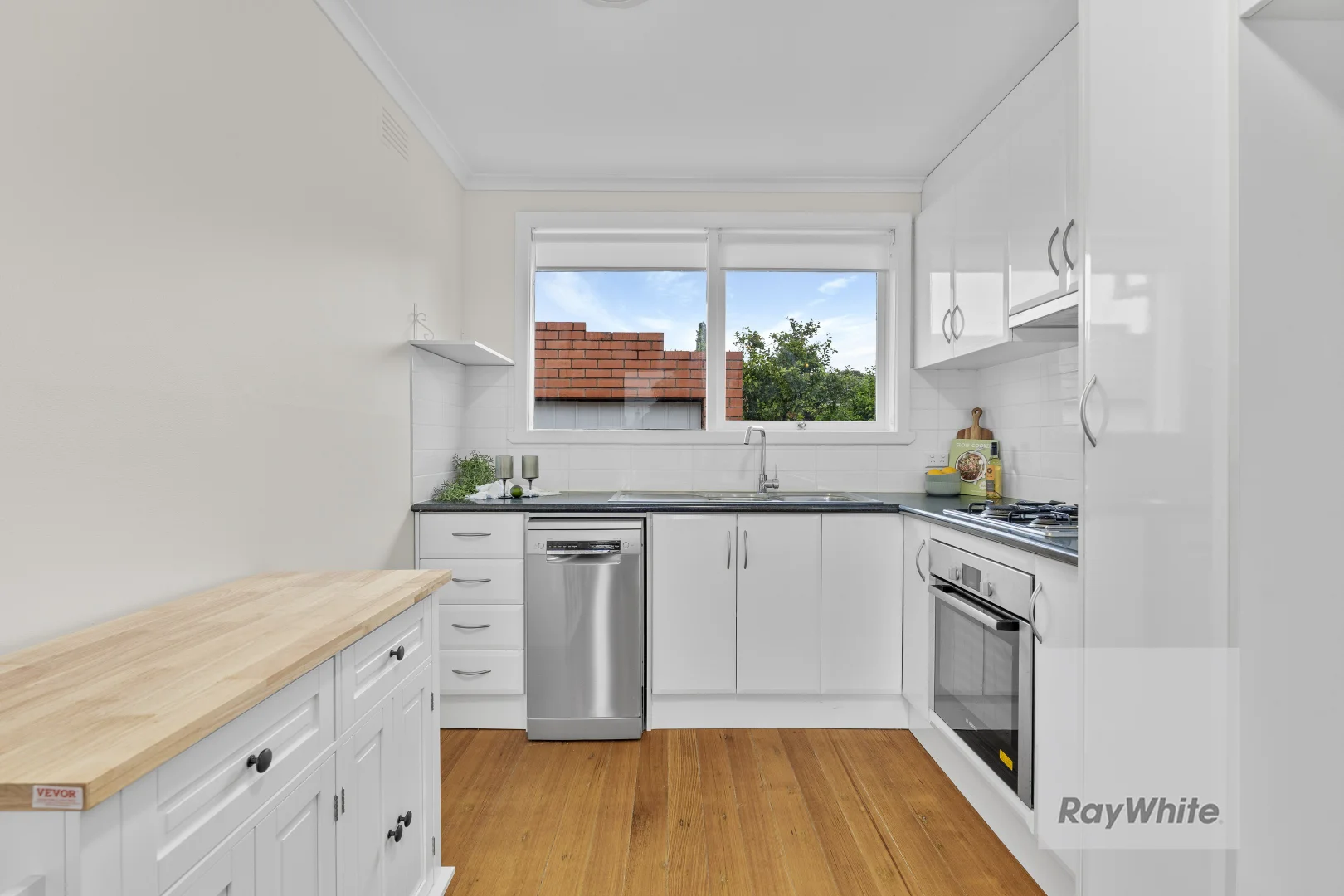 Additional image 4 of 20 Club Avenue, Kingsbury VIC 3083