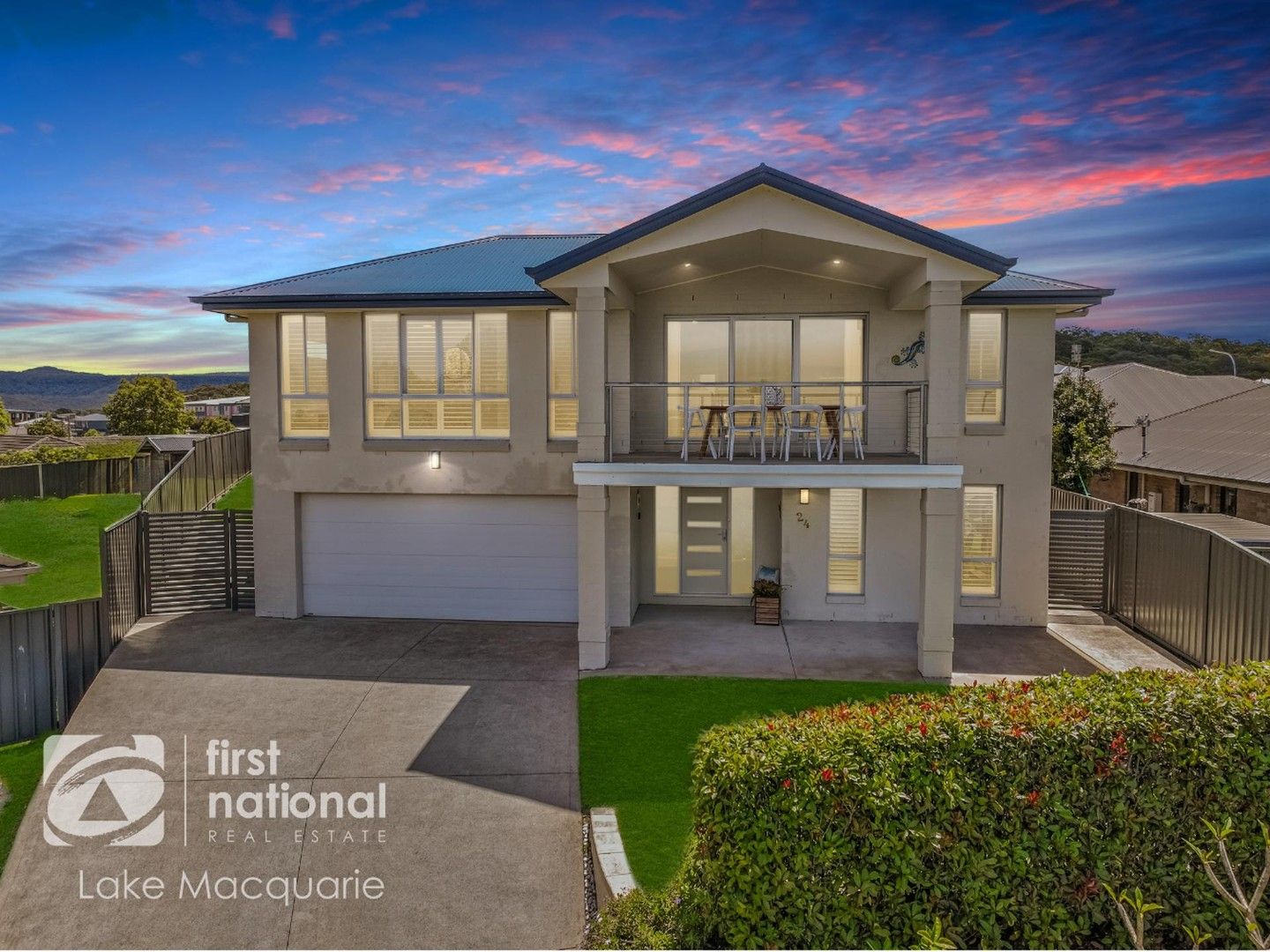 4 bedrooms House in 24 Graysynd Circuit CAMERON PARK NSW, 2285
