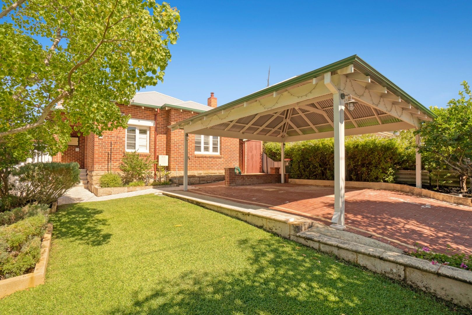 77 Osborne Street, Joondanna WA 6060, Image 0