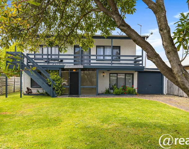 1 Greenwich Grange, Coronet Bay VIC 3984