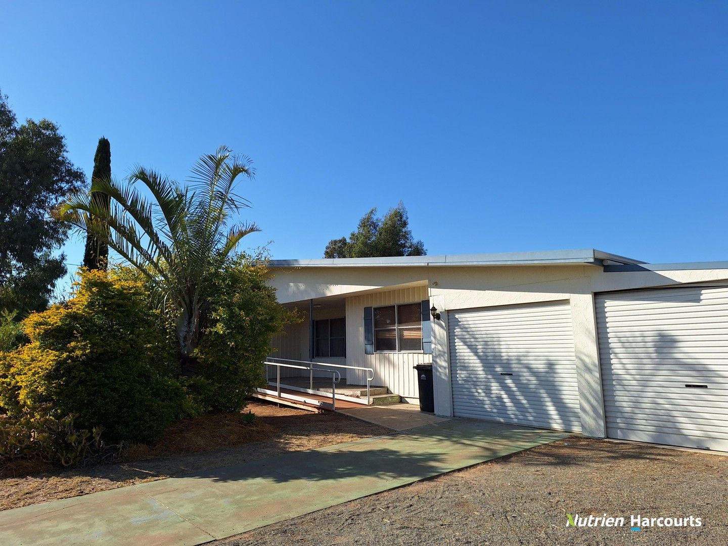 4 Thornton Avenue, Kellerberrin WA 6410, Image 0