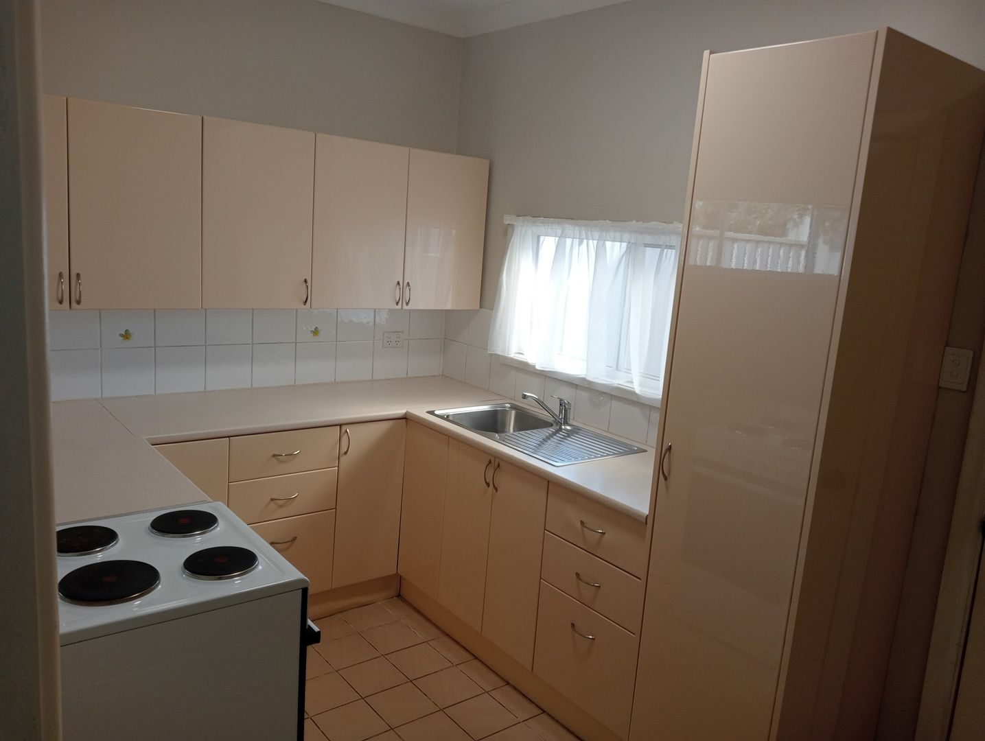 17A Shedden Street, Cessnock NSW 2325 Apartment For Rent Domain