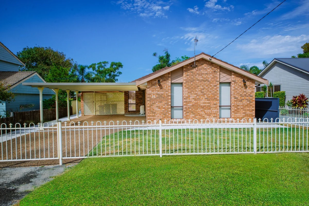 55 Sierra Avenue, Bateau Bay NSW 2261