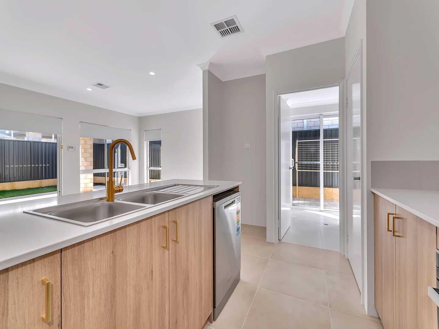 Additional image 8 of 15 Abbott Close, Eglinton WA 6034