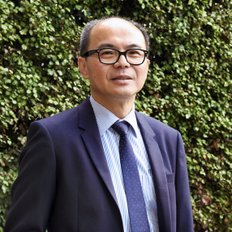 William Chin, Sales representative