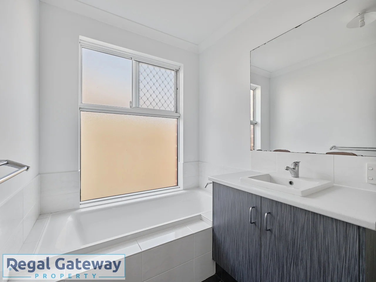 Additional image 13 of 31 Birch Road, Aubin Grove WA 6164