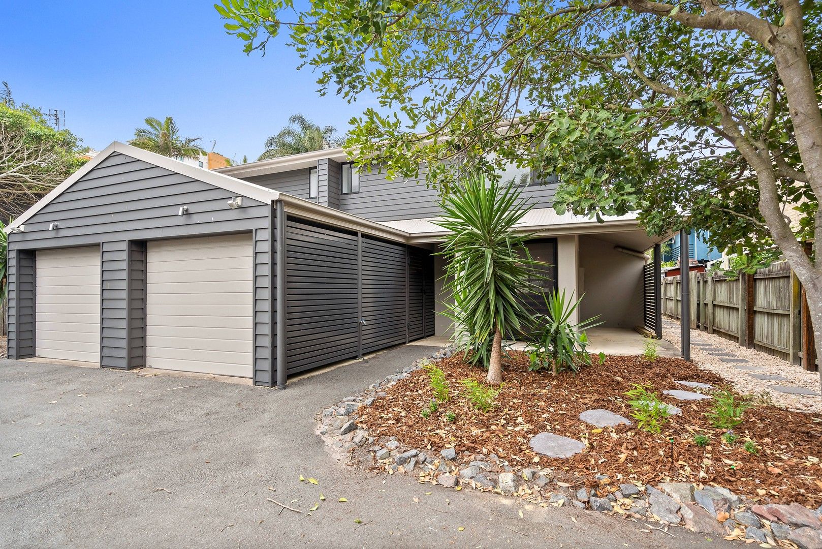 2/6 Kawanna Street, Mudjimba QLD 4564, Image 0