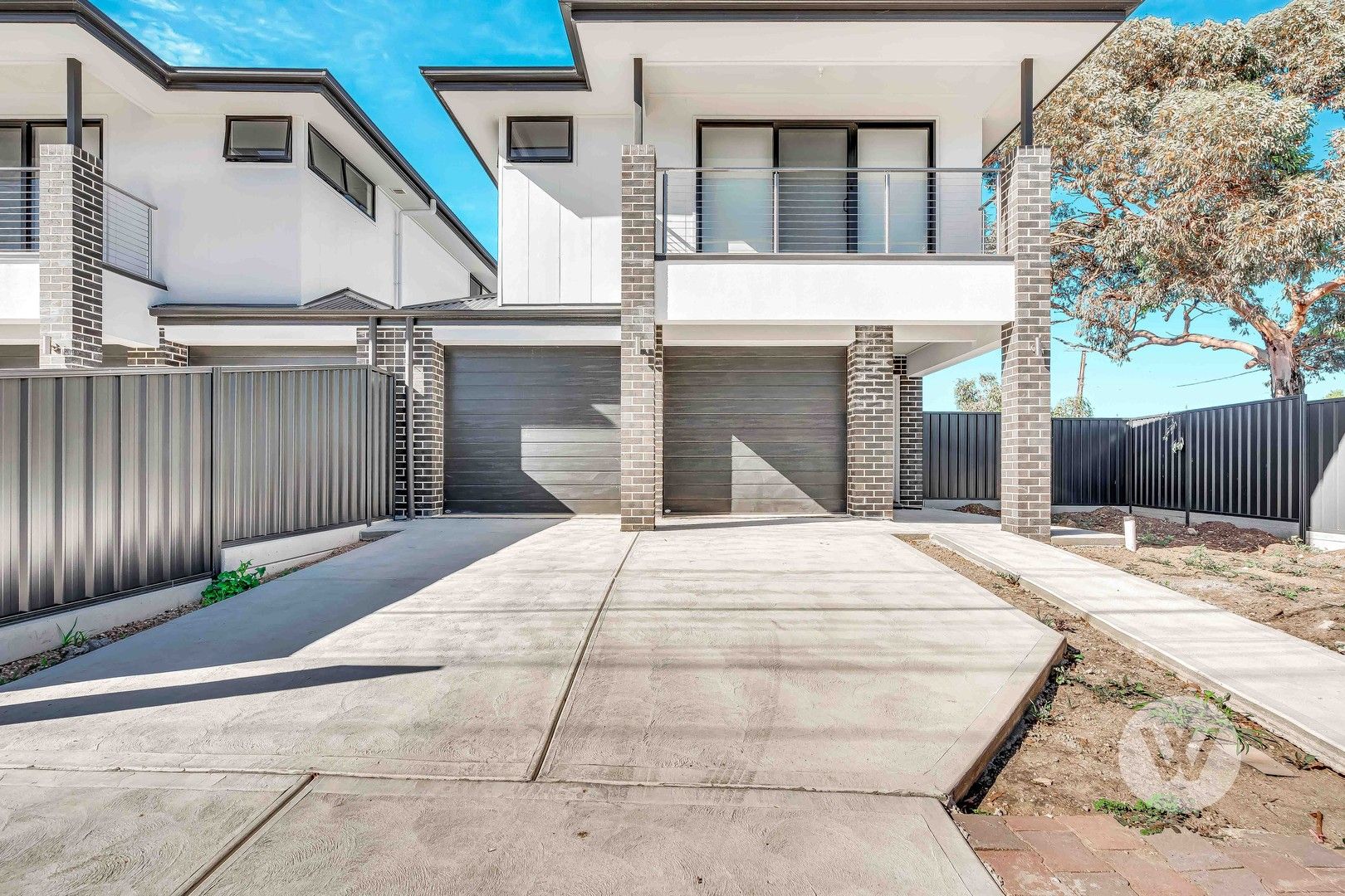4 bedrooms Townhouse in 8A Palumbo Avenue NEWTON SA, 5074