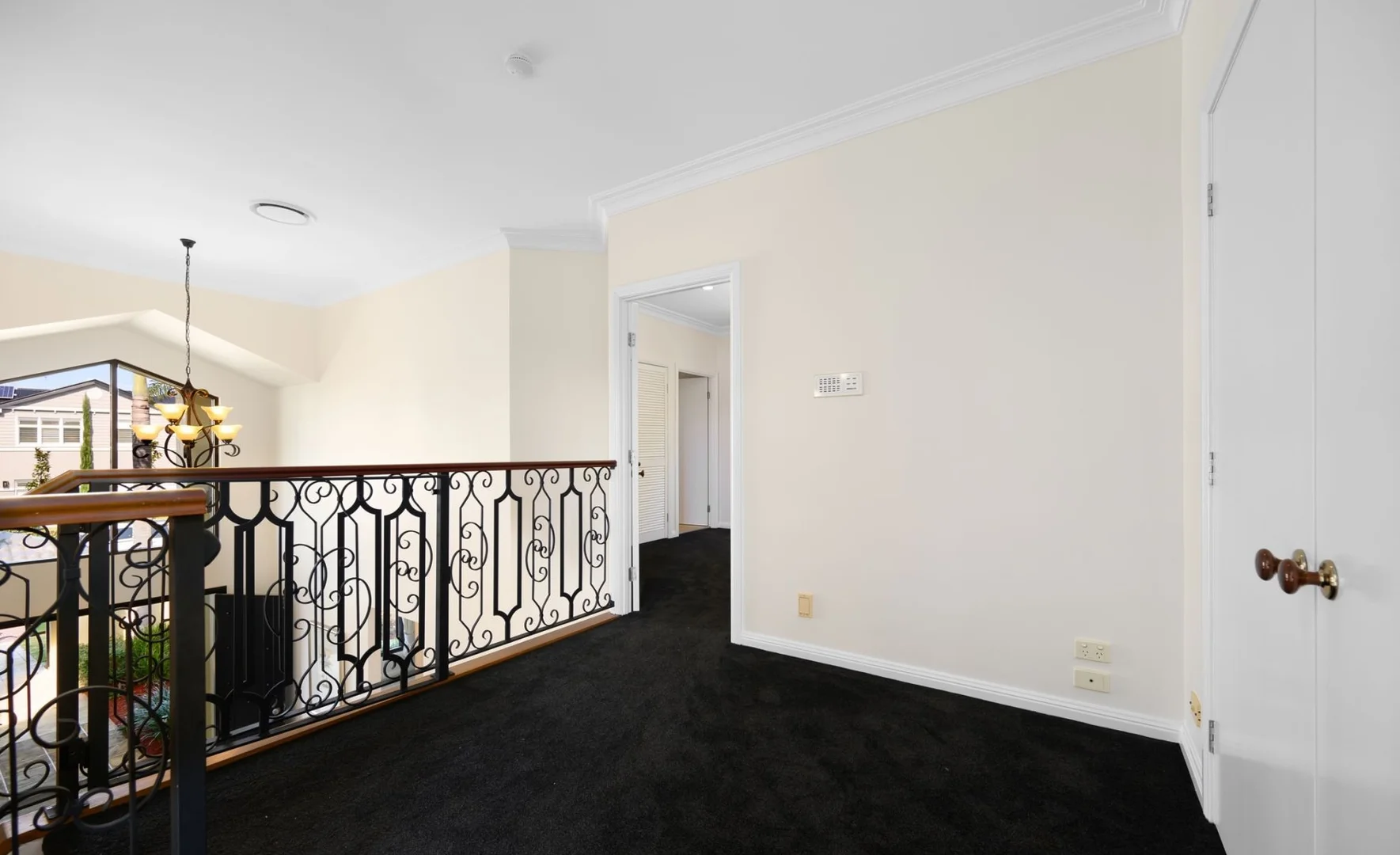 Additional image 14 of 9 Queen Guineveres Place, Paradise Point QLD 4216