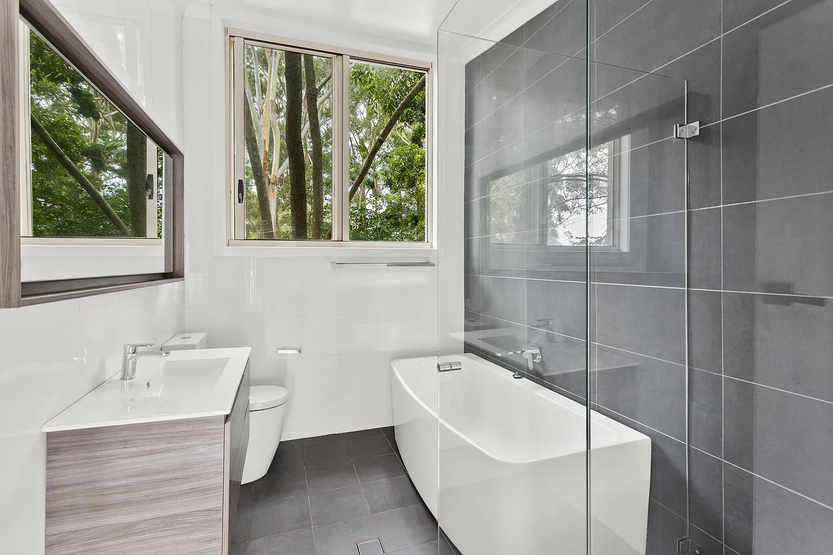 Additional image 7 of 20 Parrish Avenue, Mount Pleasant NSW 2519