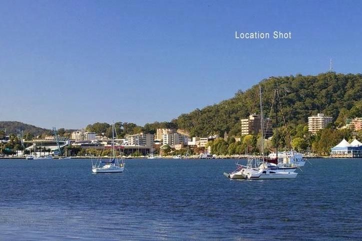 54 Donnison Street West, GOSFORD NSW 2250, Image 2