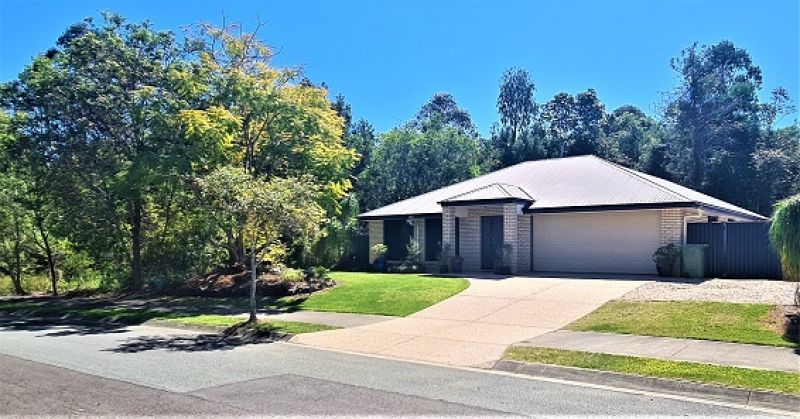 4 bedrooms House in 48 Robertson Drive BURNSIDE QLD, 4560