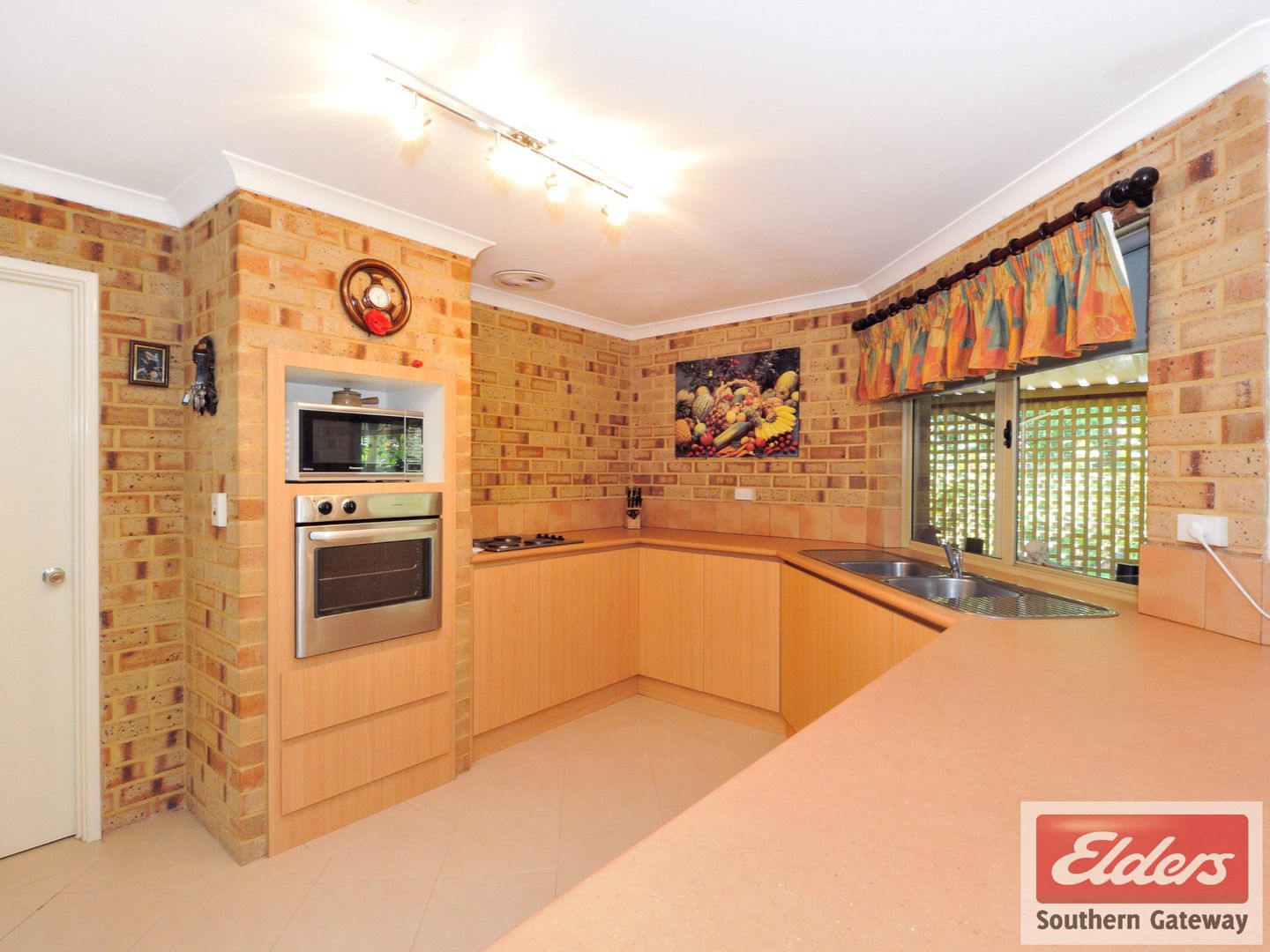 10 Fielder Road, Serpentine WA 6125, Image 1