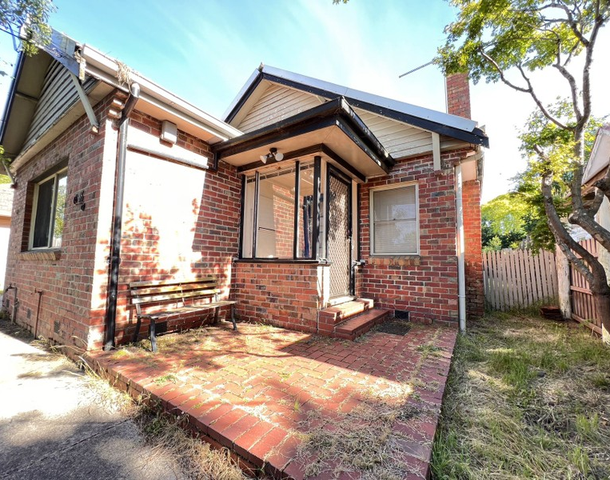 16 Cuthberts Road, Alfredton VIC 3350
