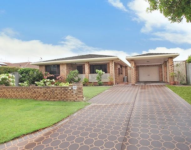 216 Oceanic Drive, Bokarina QLD 4575