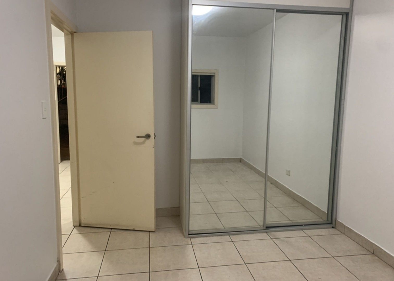 1 bedrooms Apartment / Unit / Flat in 17b hilltop rd merrylands MERRYLANDS NSW, 2160