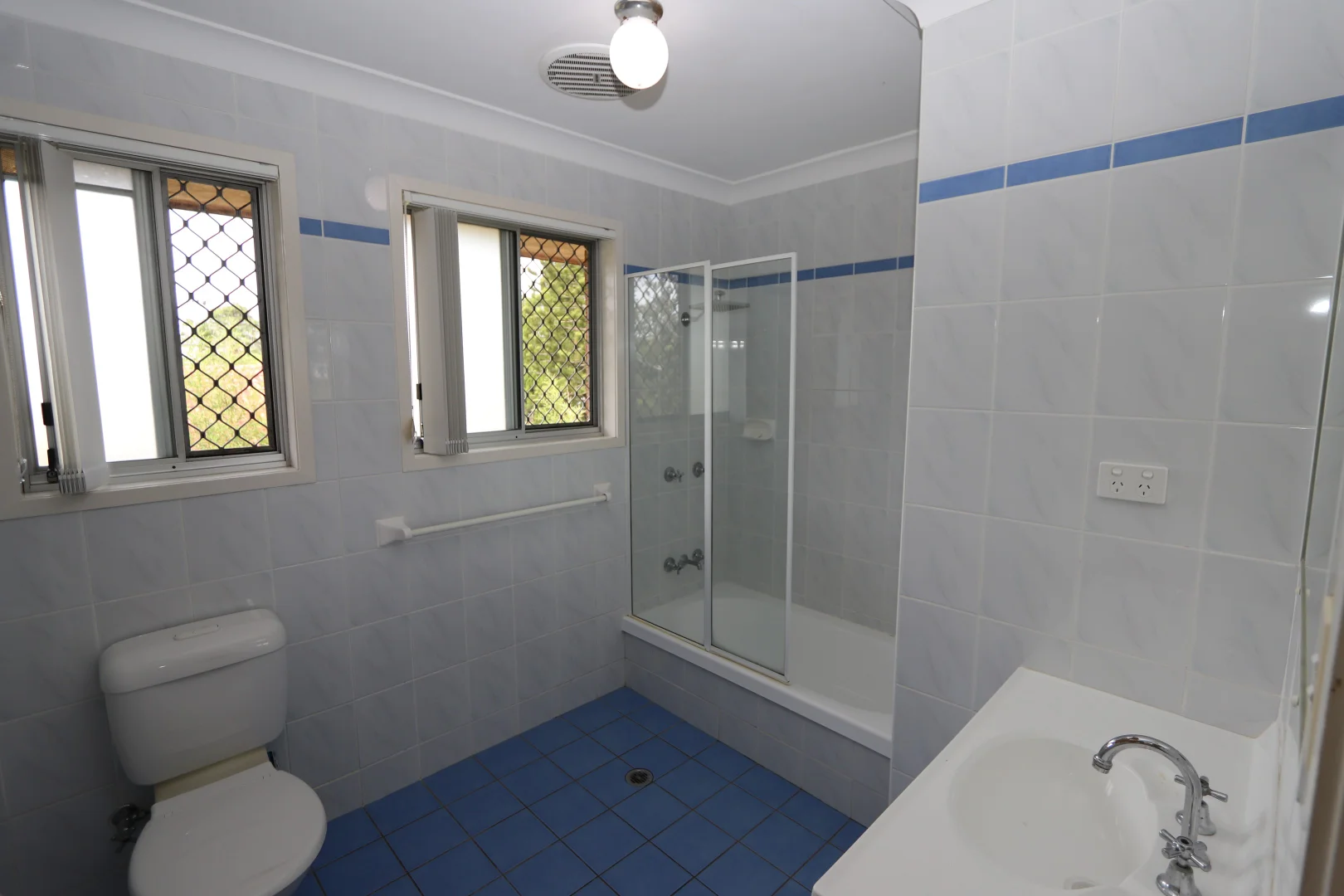 Additional image 7 of 9 Bloodwood Crescent, Molendinar QLD 4214