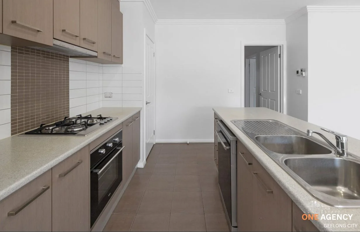 Additional image 2 of 1/30 Bridlepath Drive, Truganina VIC 3029