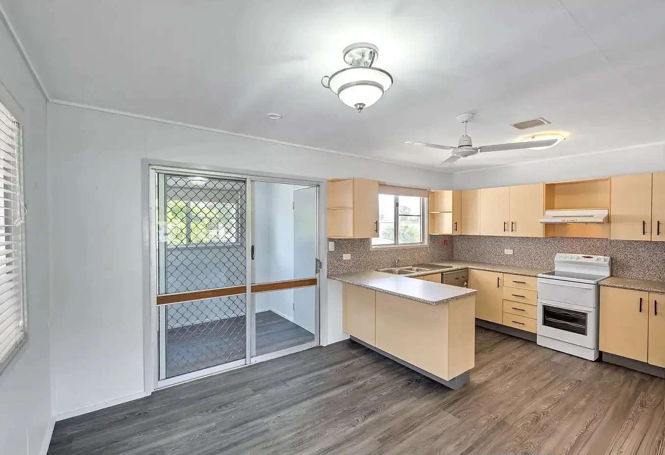 Additional image 2 of 238 Carpenter Street, Frenchville QLD 4701