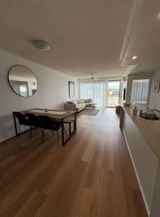 6/510 Christine Avenue, Robina QLD 4226