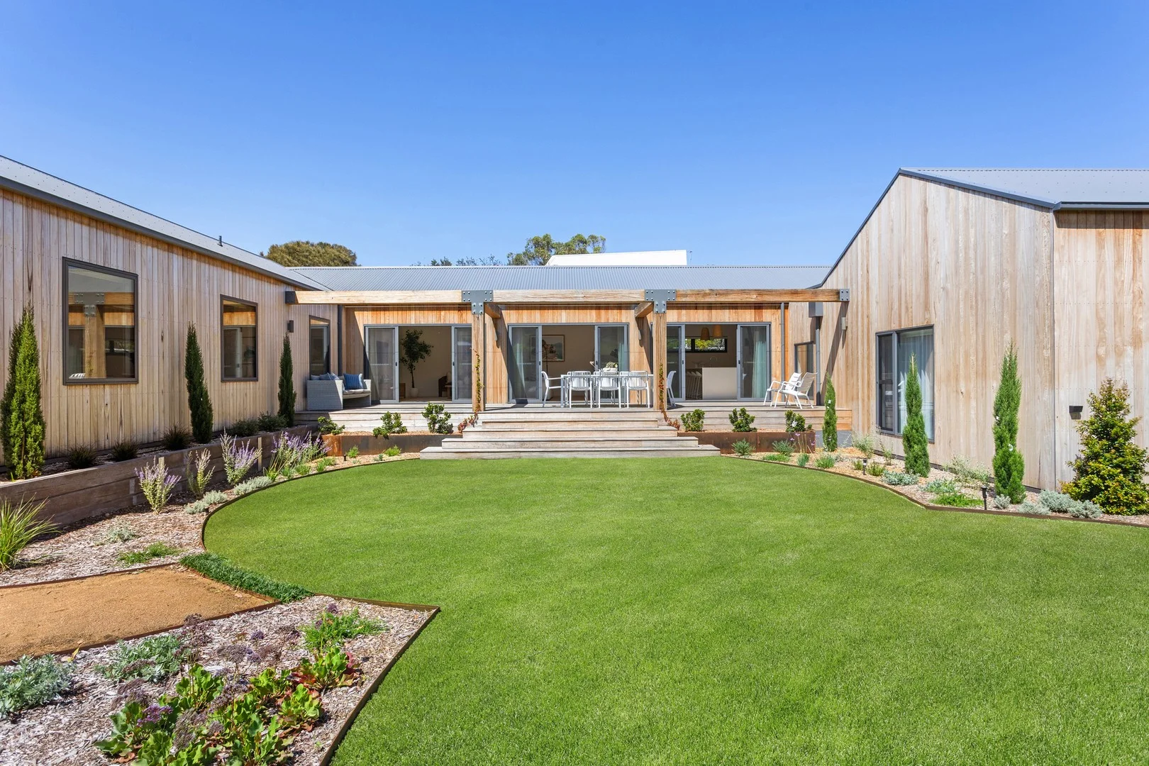 12 Marianne Avenue, Rye VIC 3941