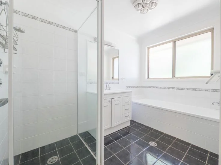 Additional image 8 of 11 Rowan Avenue, Uralla NSW 2358