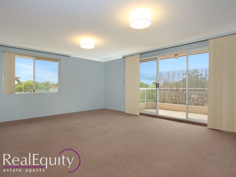 47/8 Mead Drive, Chipping Norton NSW 2170, Image 1