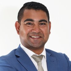 Talat Mahmud, Sales representative