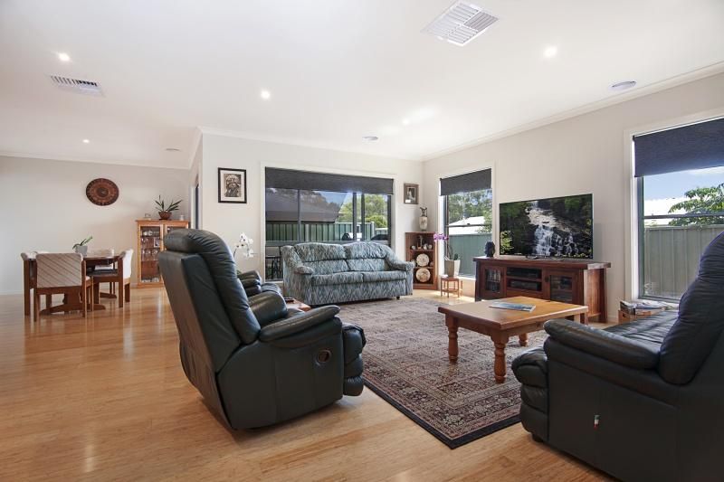 4/176 Retreat Road, SPRING GULLY VIC 3550, Image 2